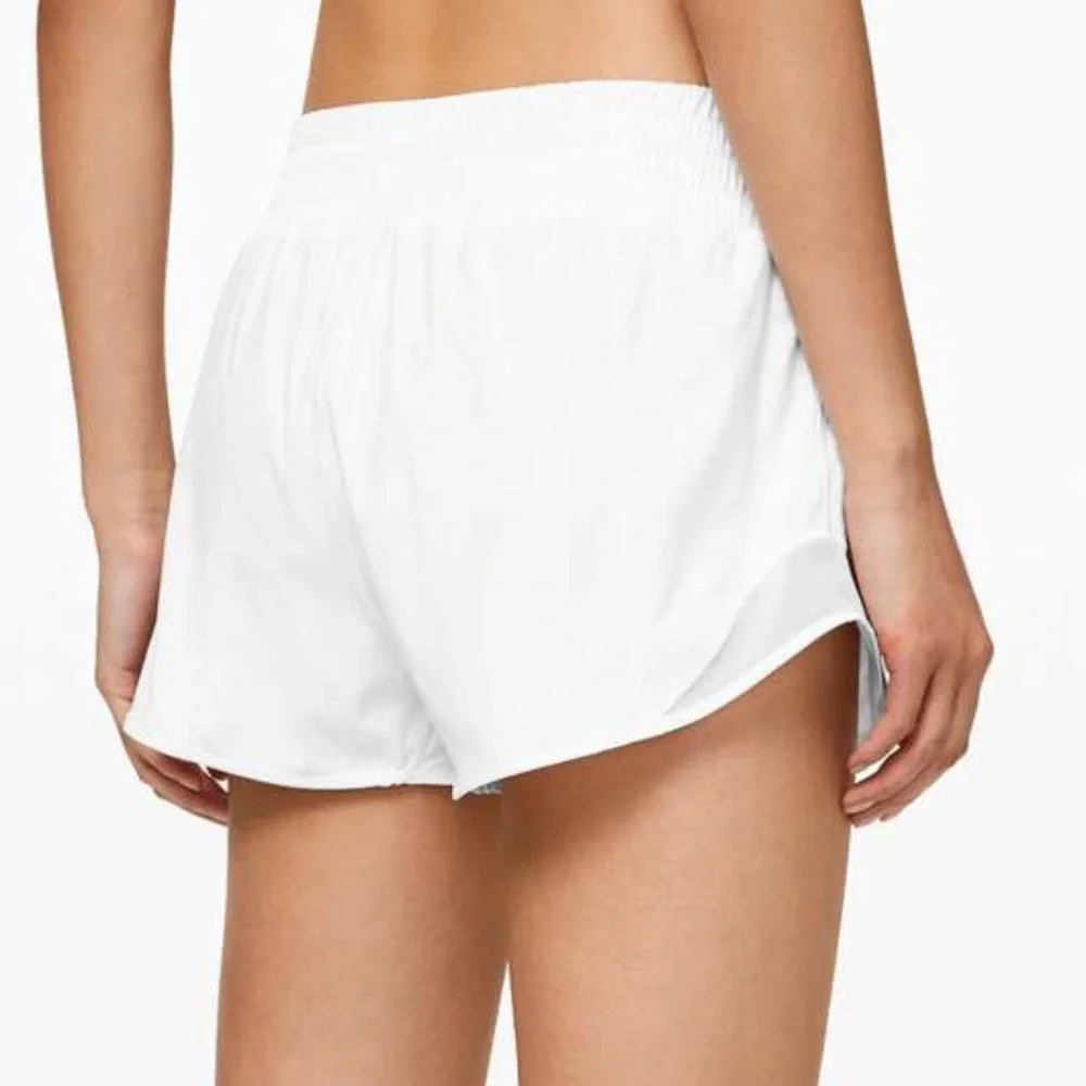 Lululemon Hotty Hot Shorts High Rise White 12 - Picture 2 of 8